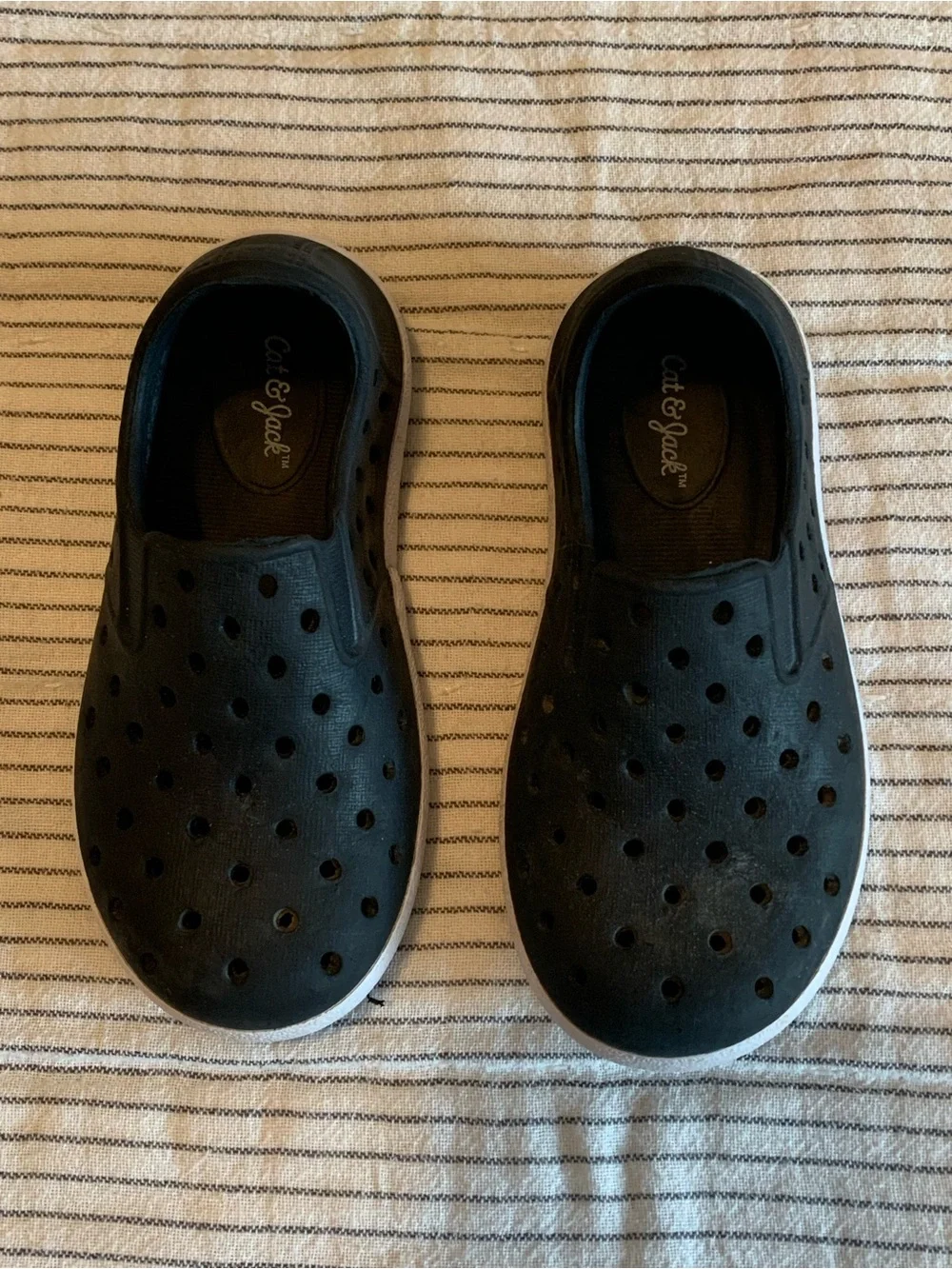 Cat & Jack Kids Black Slip-On Water Shoes